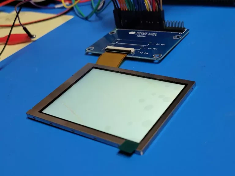 TFT LCD